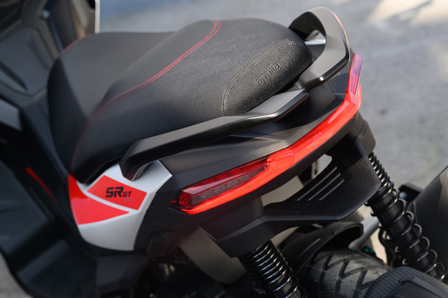 Aprilia SR GT Sport 125/200cc