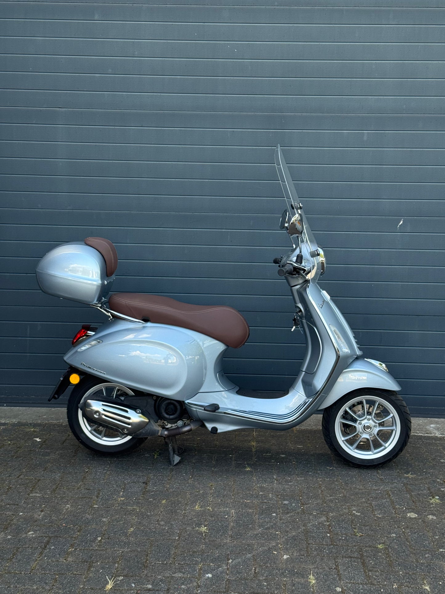 Vespa Primavera | 2024