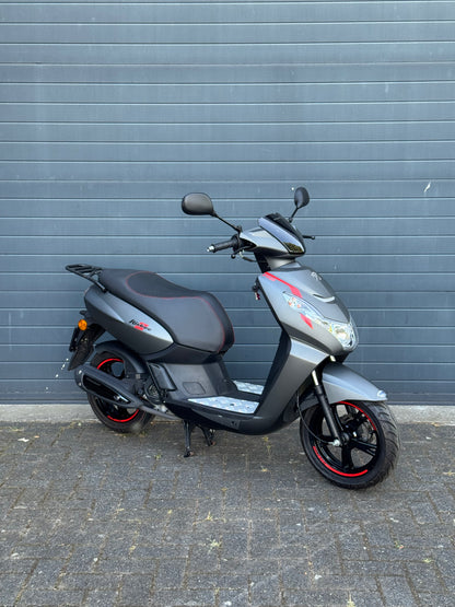 Peugeot kisbee RS