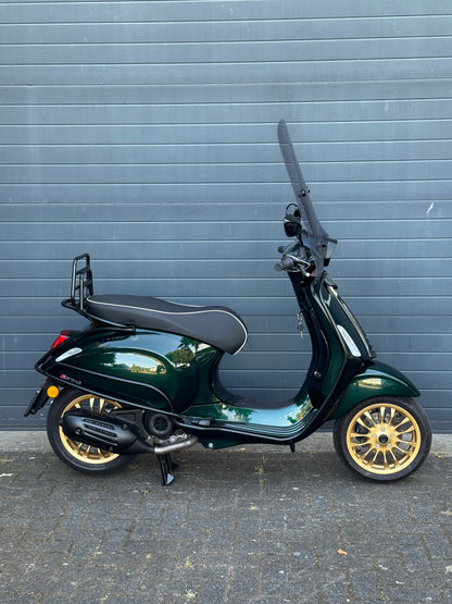 Vespa Sprint Racing Sixties Groen