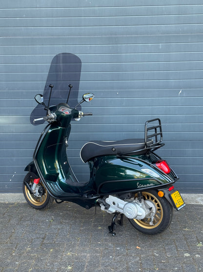 Vespa Sprint Racing Sixties Groen