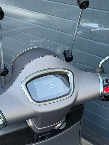 Vespa gts 300 super tech