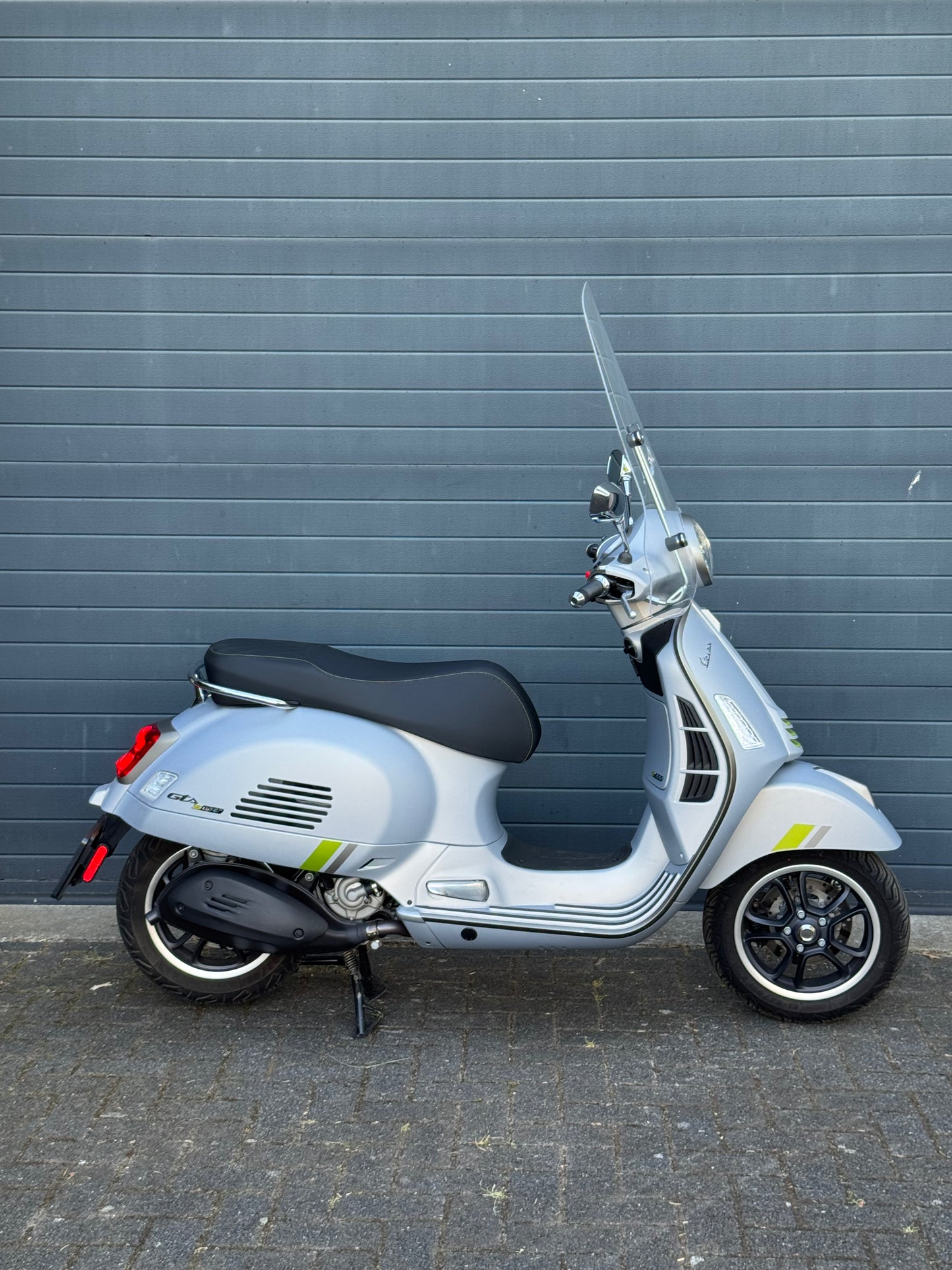 Vespa GTS 300 Super Tech