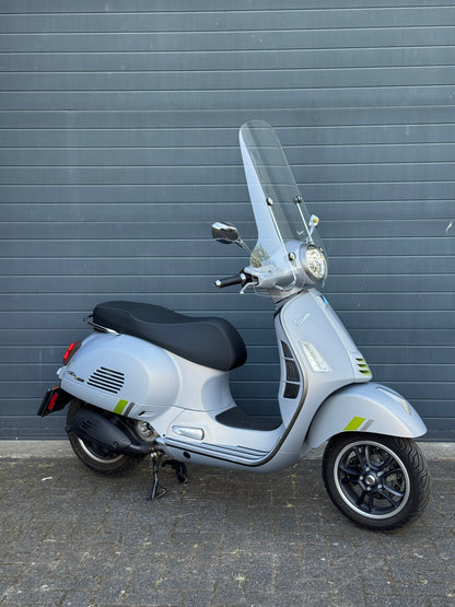 Vespa GTS 300 Super Tech
