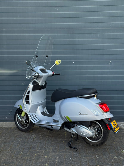 Vespa GTS 300 Super Tech