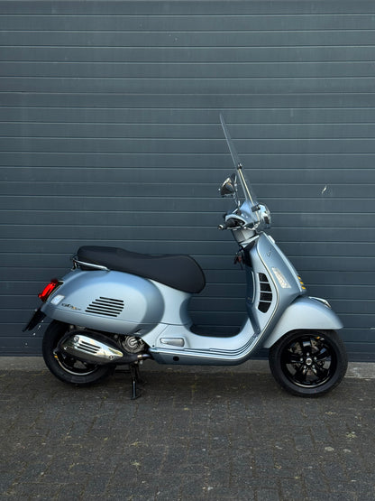 Vespa GTS 300 Super Tech