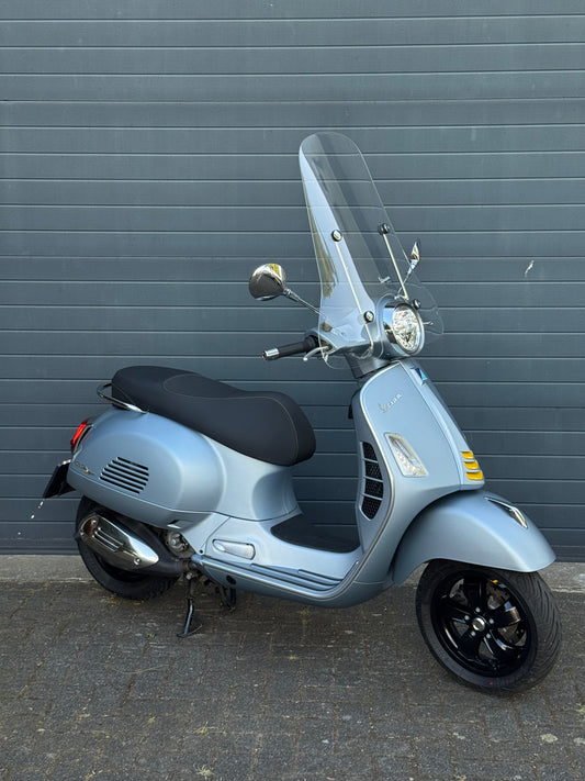 Vespa GTS 300 Super Tech