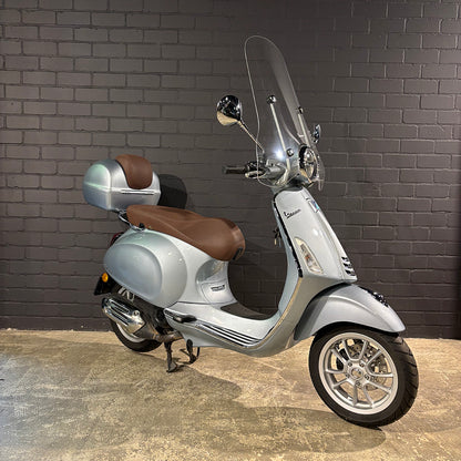 Vespa Primavera | 2024