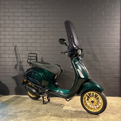 Vespa Sprint Racing Sixties Groen
