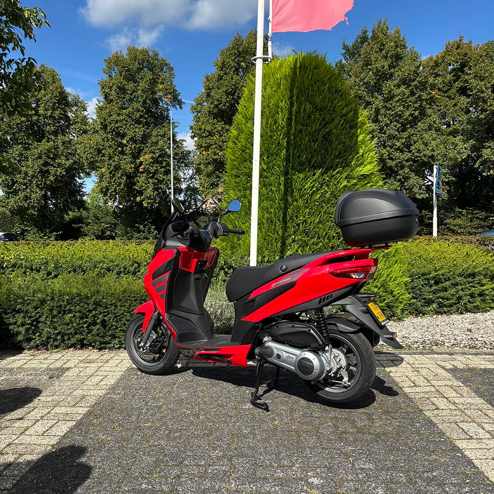 Aprilia SXR 50