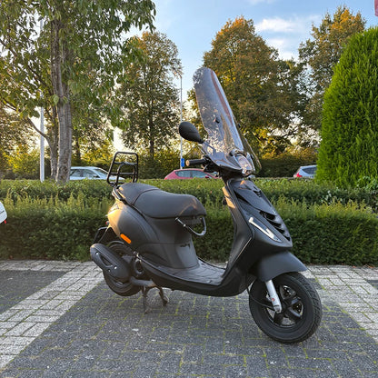 Piaggio Zip SP | Carbon Black