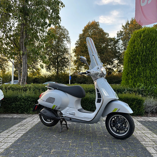 Vespa GTS 300 Super Tech