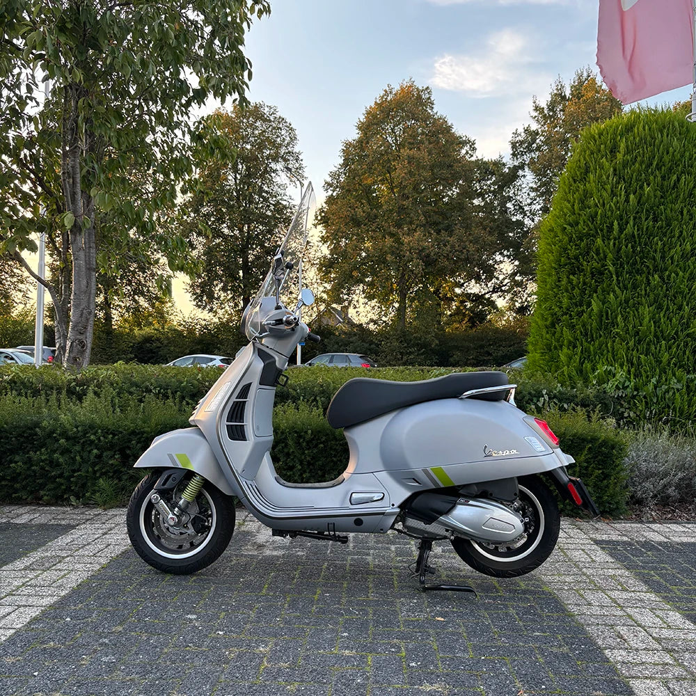 Vespa GTS 300 Super Tech