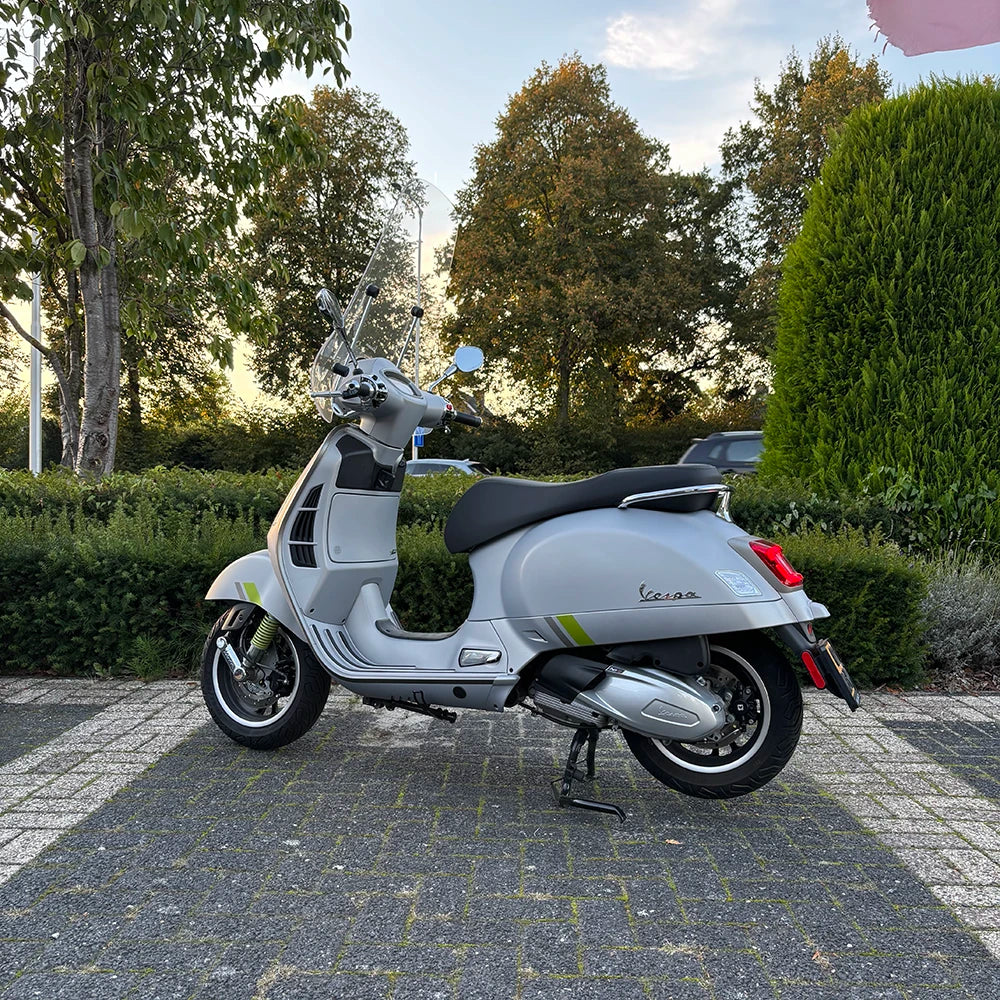 Vespa GTS 300 Super Tech