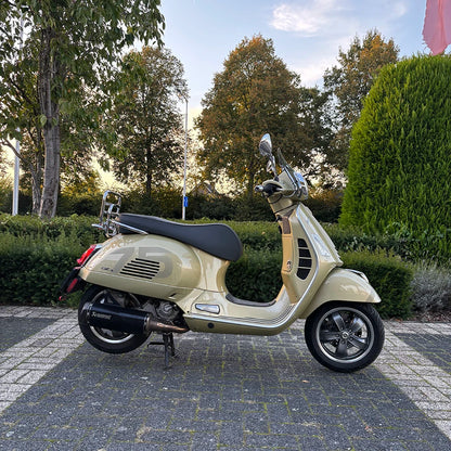 Vespa GTS 310 | 75th Anniversary | Akrapovic