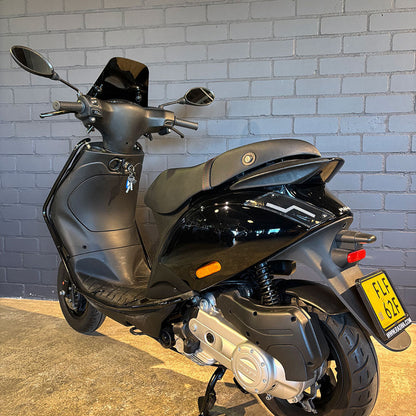 Piaggio Zip