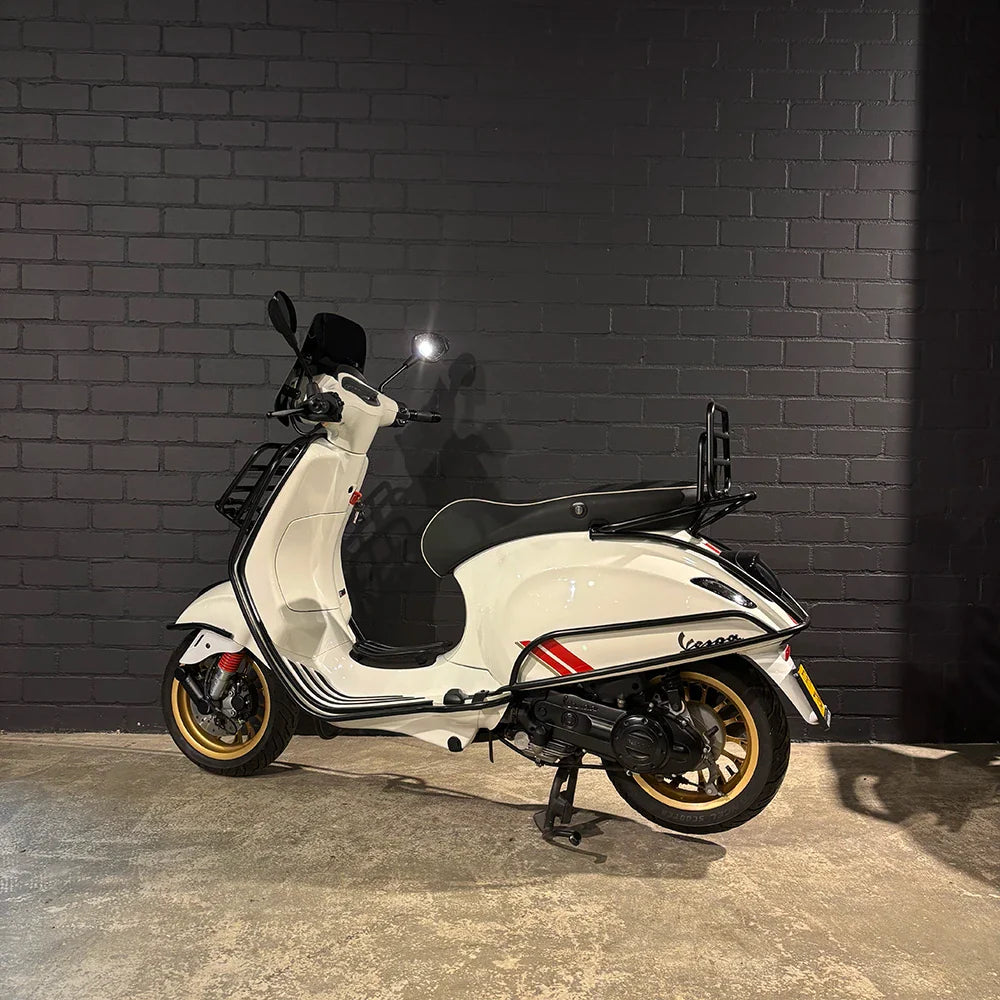 Vespa Sprint Racing Sixties