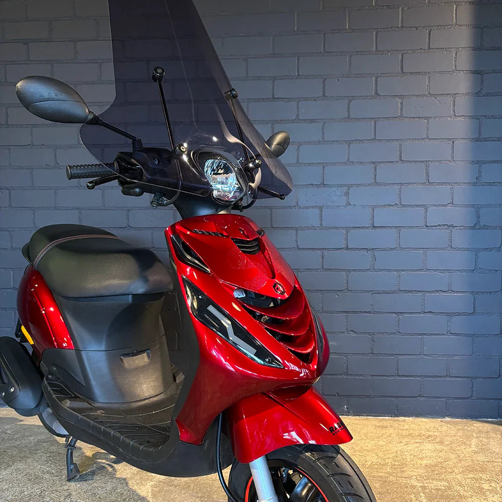 Piaggio Zip SP
