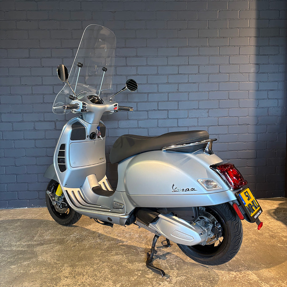 Vespa GTS 300 Super Tech