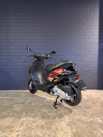 Piaggio Zip SP