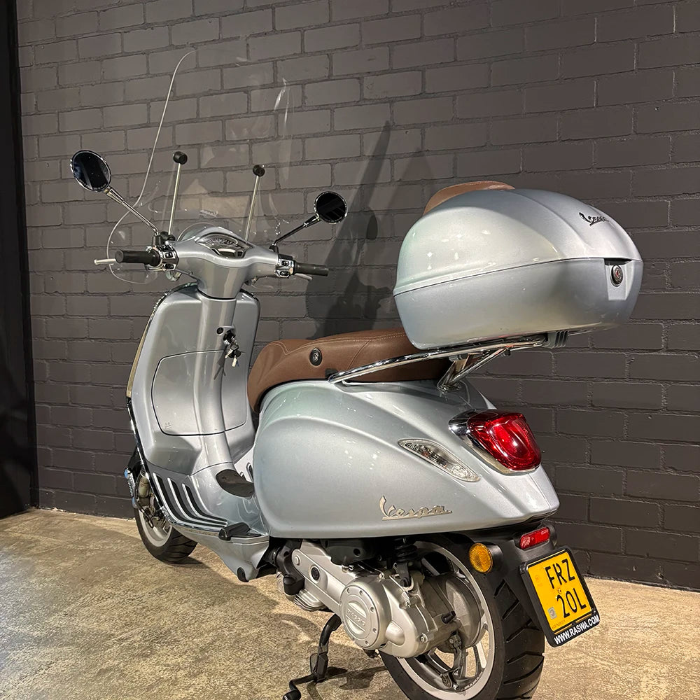 Vespa Primavera | 2024